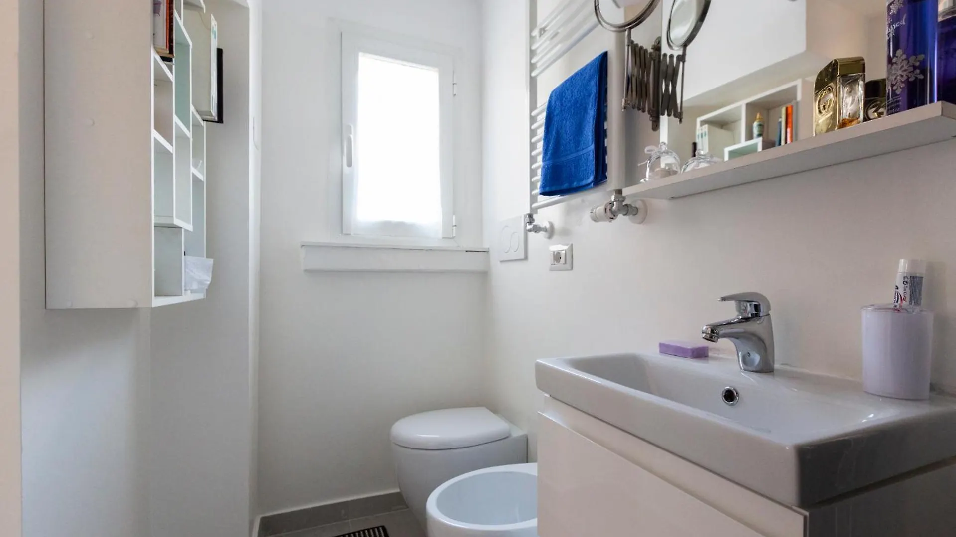 Commenda White Studio Milano